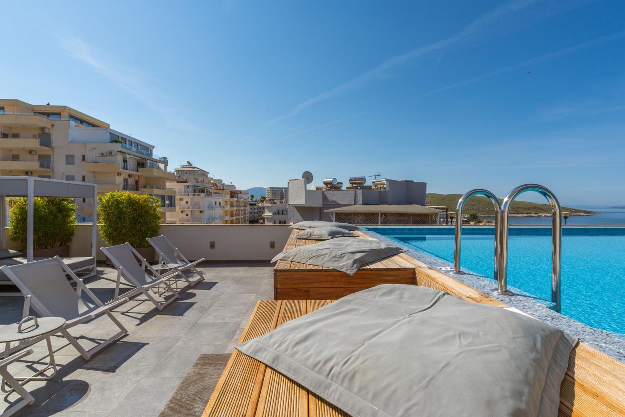 Glow Boutique Hotel & Suites Sarandë Eksteriør bilde