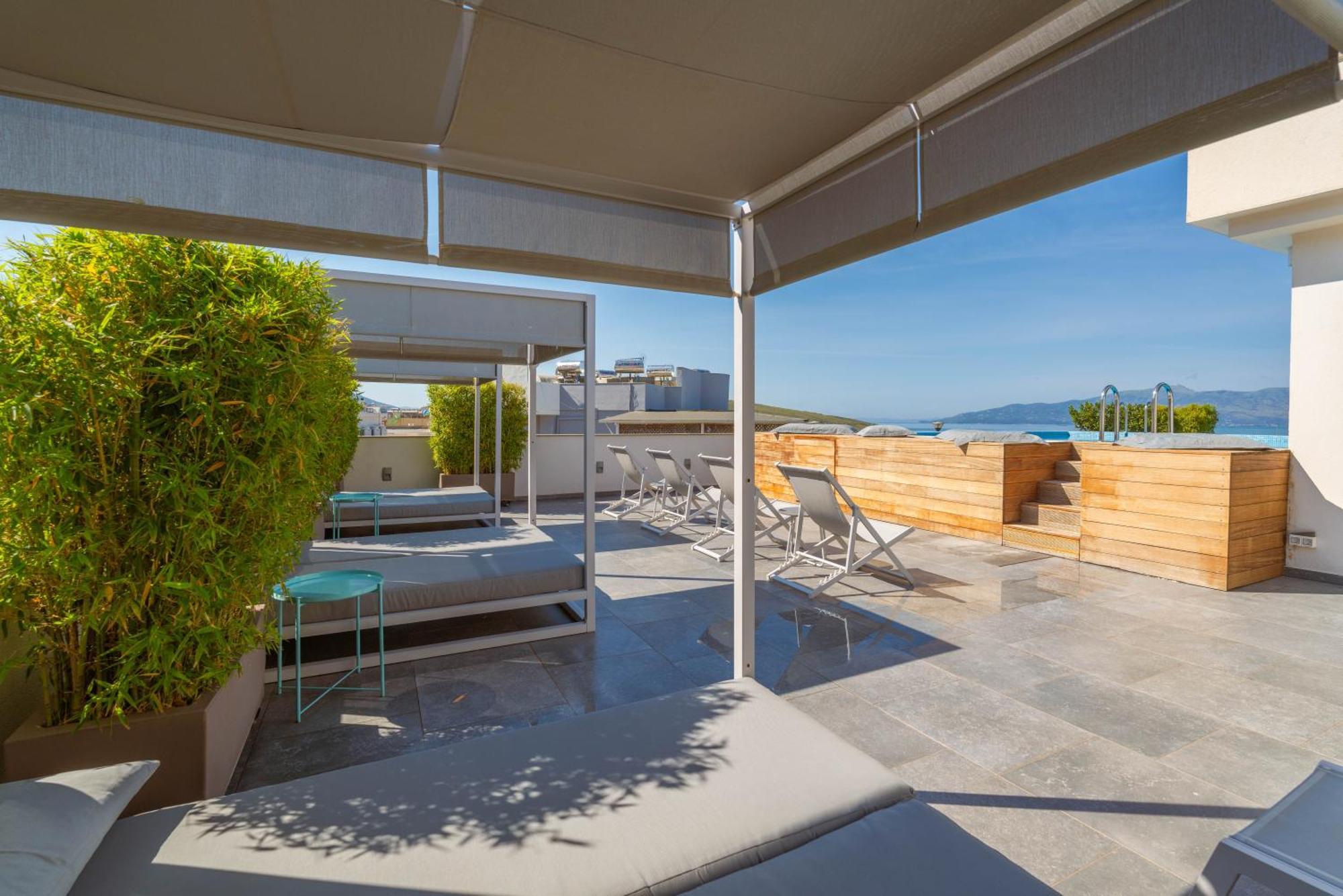 Glow Boutique Hotel & Suites Sarandë Eksteriør bilde