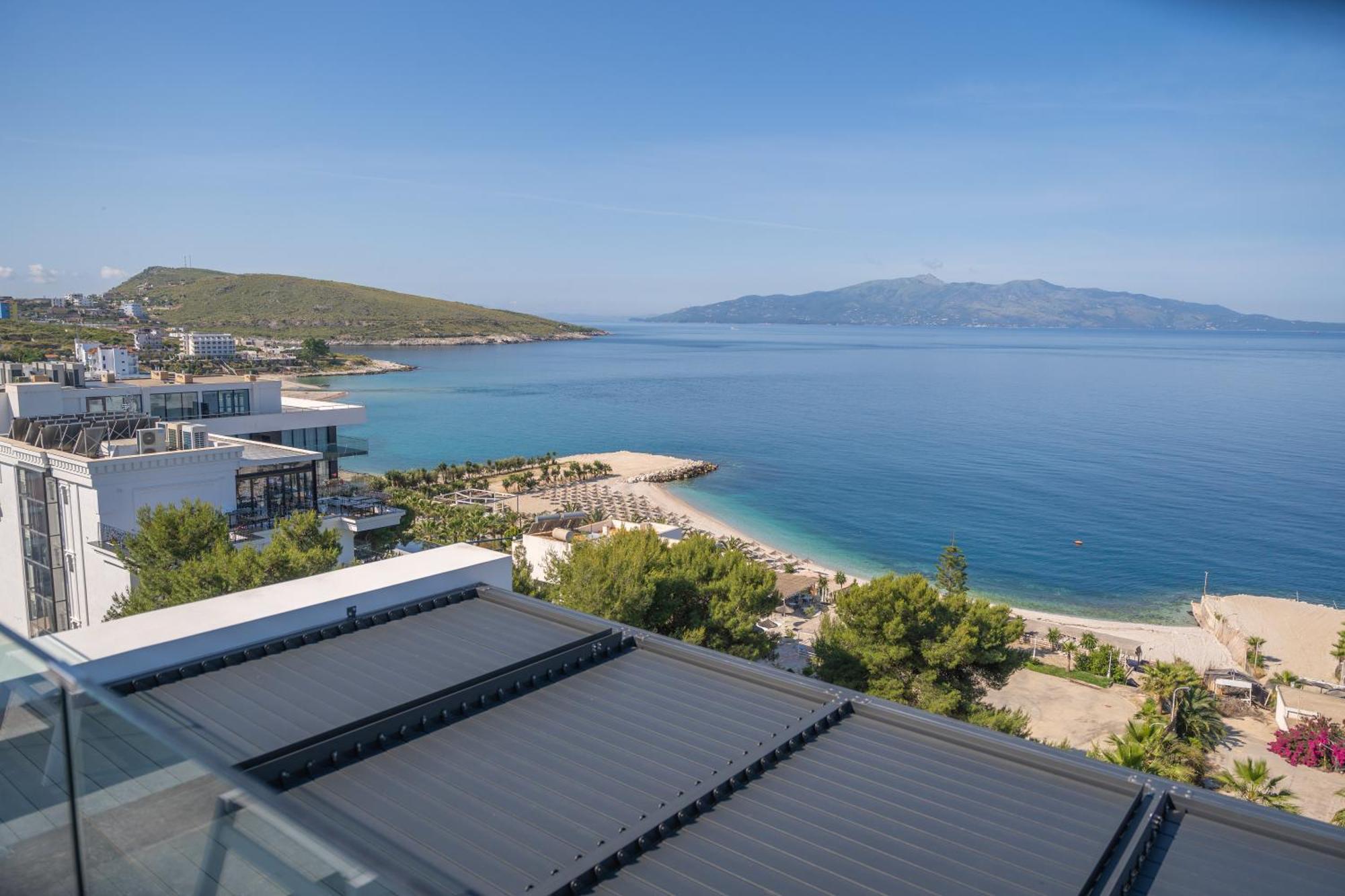 Glow Boutique Hotel & Suites Sarandë Eksteriør bilde