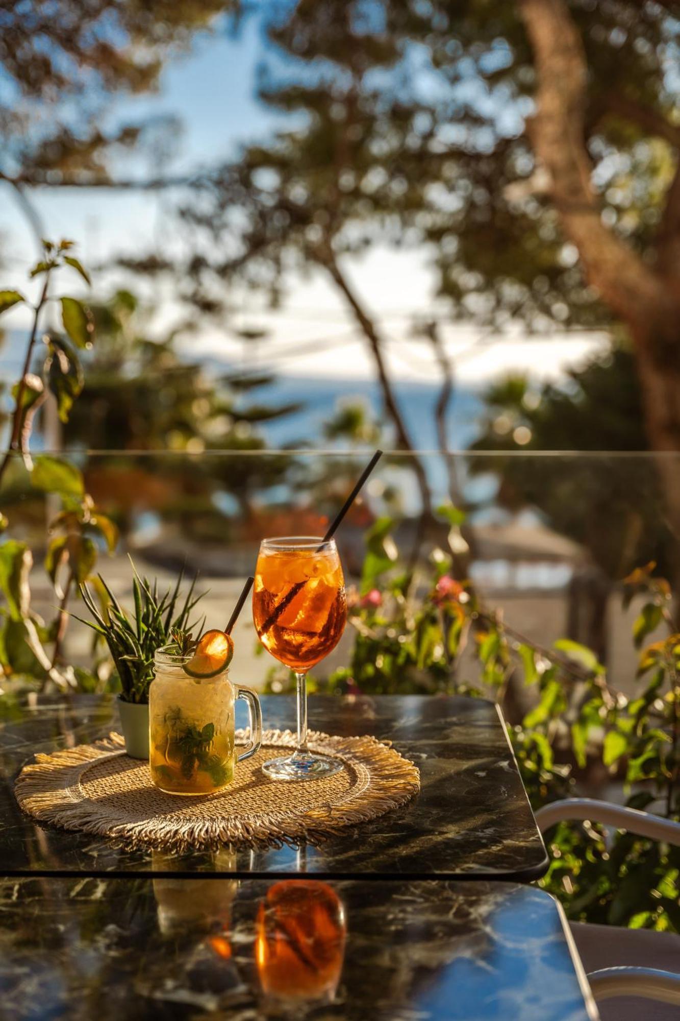 Glow Boutique Hotel & Suites Sarandë Eksteriør bilde