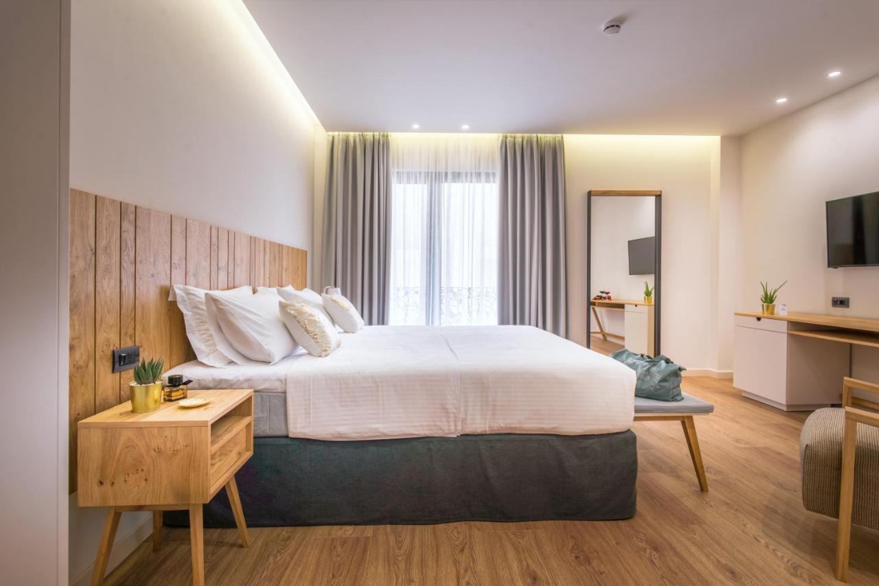 Glow Boutique Hotel & Suites Sarandë Eksteriør bilde