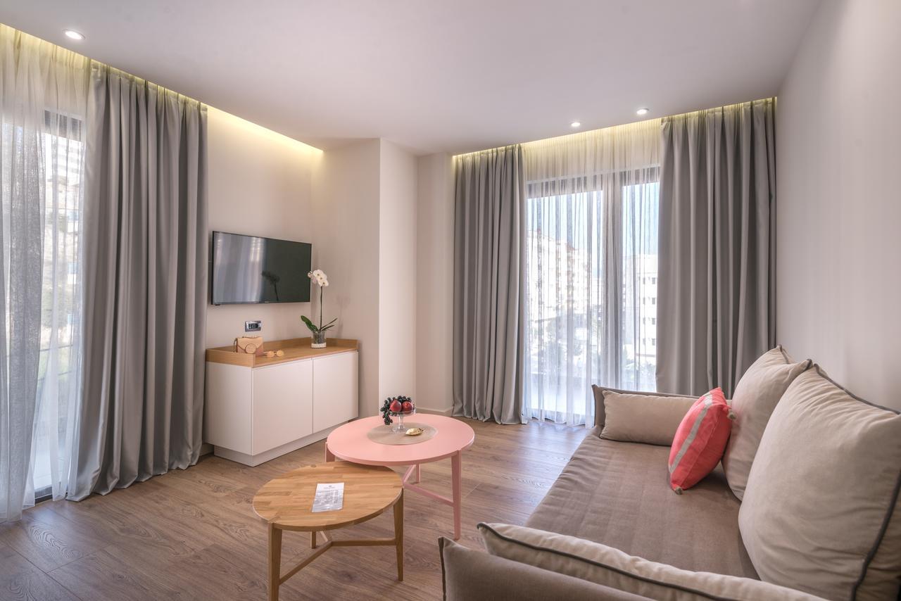 Glow Boutique Hotel & Suites Sarandë Eksteriør bilde